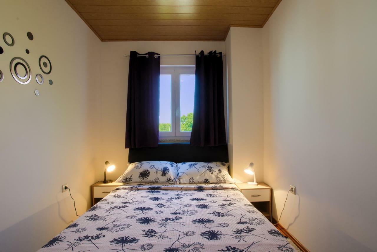 Apartment Monica Ližnjan Zewnętrze zdjęcie